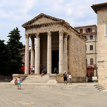 Apartment Caveromane Mini *