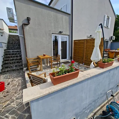 Appartement Caveromane Mini *