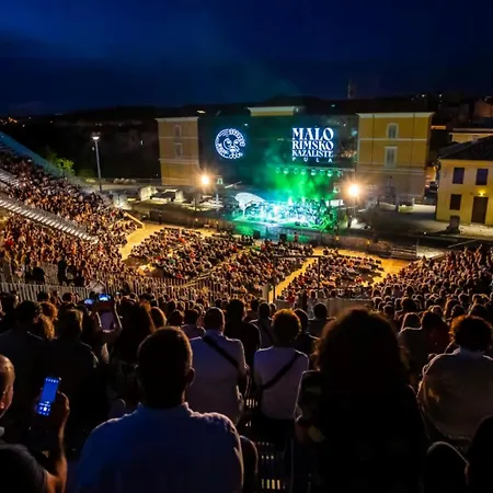 Daire Caveromane Mini *