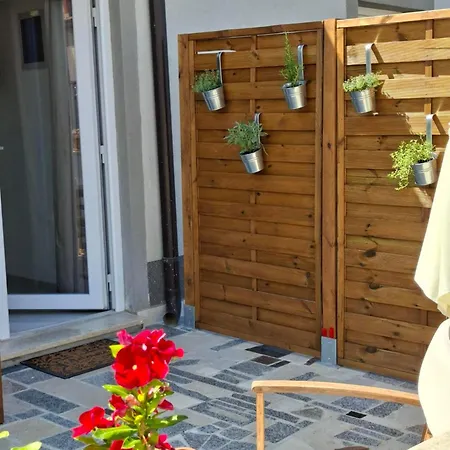 Caveromane Mini Pula