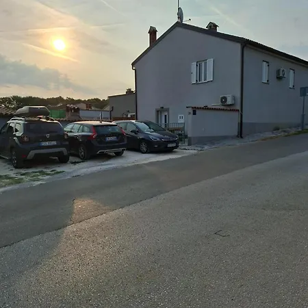 Apartament Caveromane Mini *