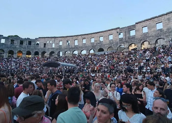 Caveromane Mini Pula