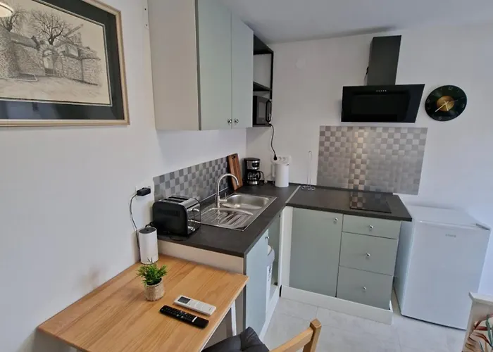 Caveromane Mini 普拉