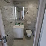 Caveromane Mini Пула