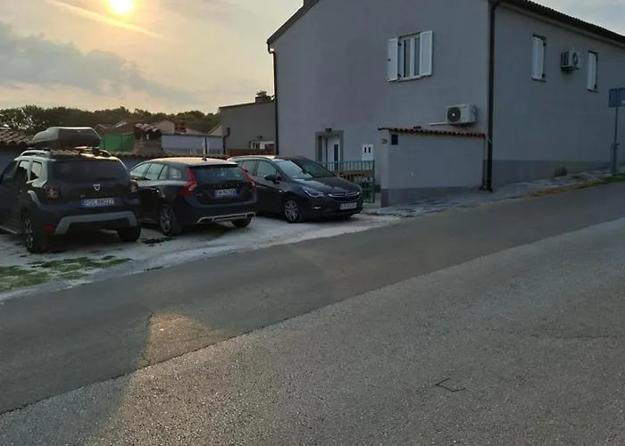 Apartament Caveromane Mini *